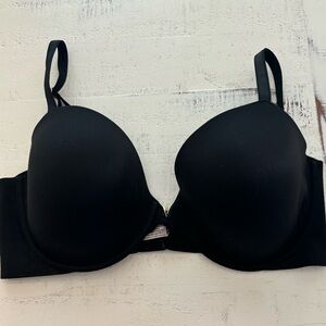 Victoria’s Secret bra 38DD